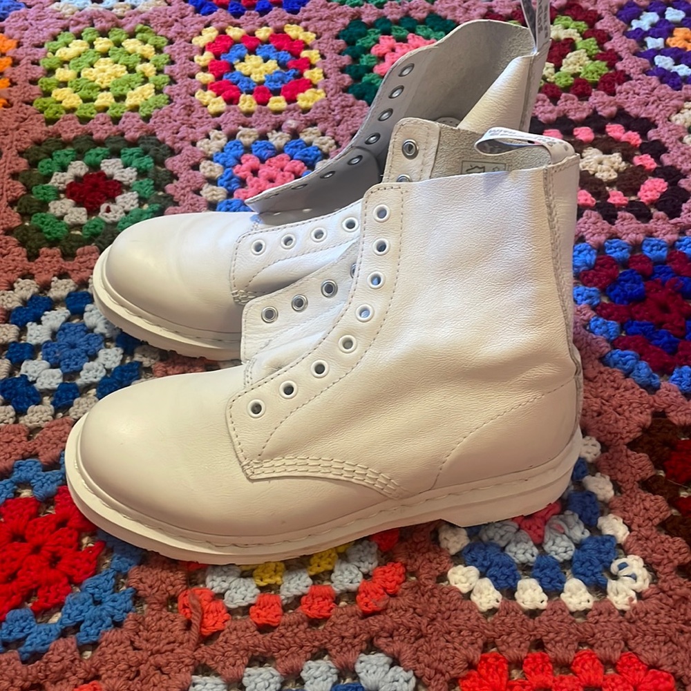 Authentic all white Dr Martens